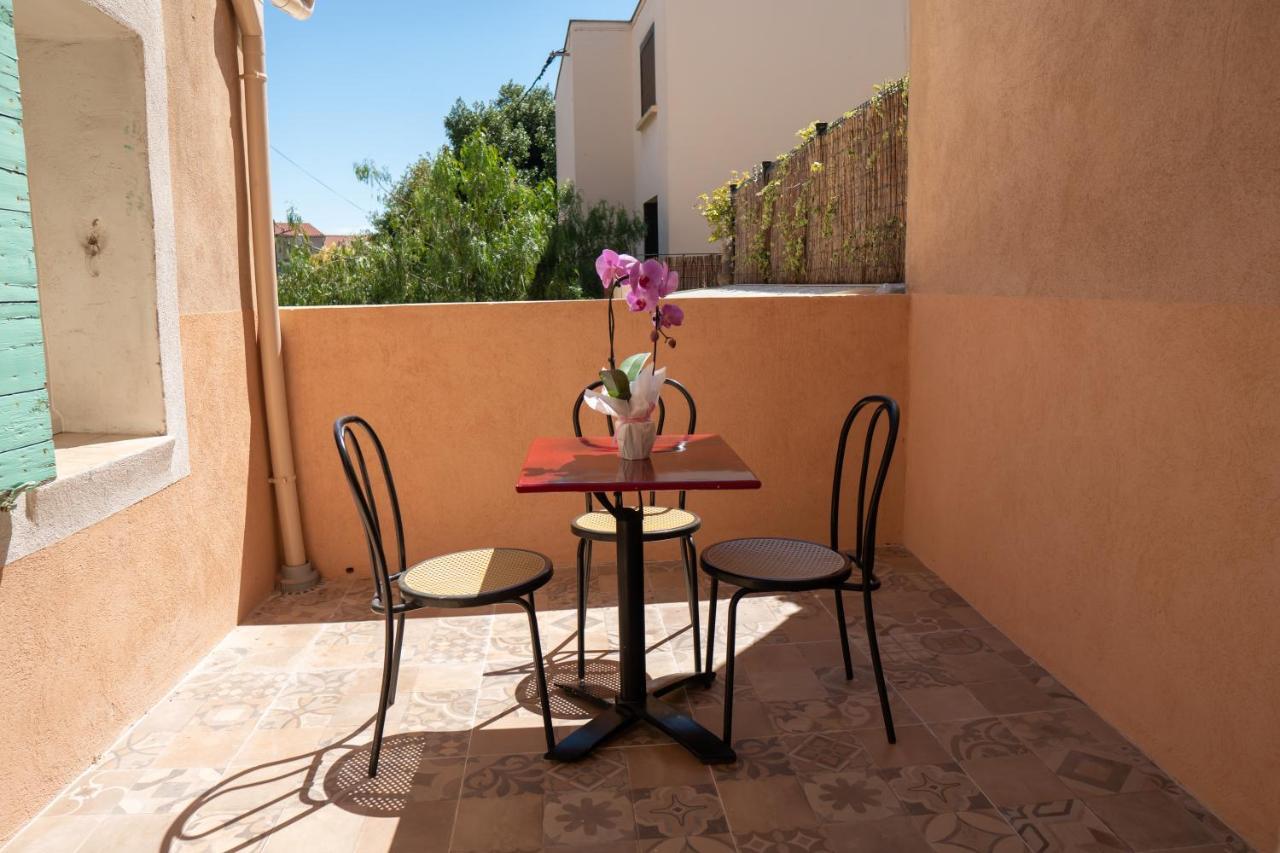 Coeur De Ville T2, Terrasse, Clim Tt Equipe, Parking Sanary-sur-Mer Buitenkant foto